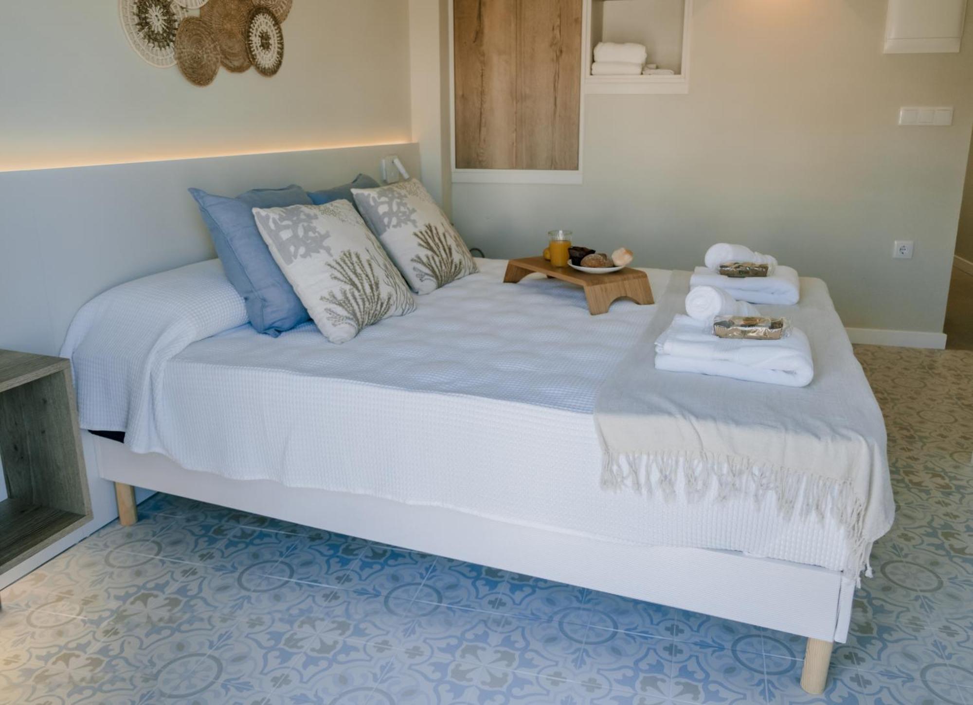 Casa Colgante Con Vistas Panoramicas Junto Al Mar. Apartment Villajoyosa Ngoại thất bức ảnh